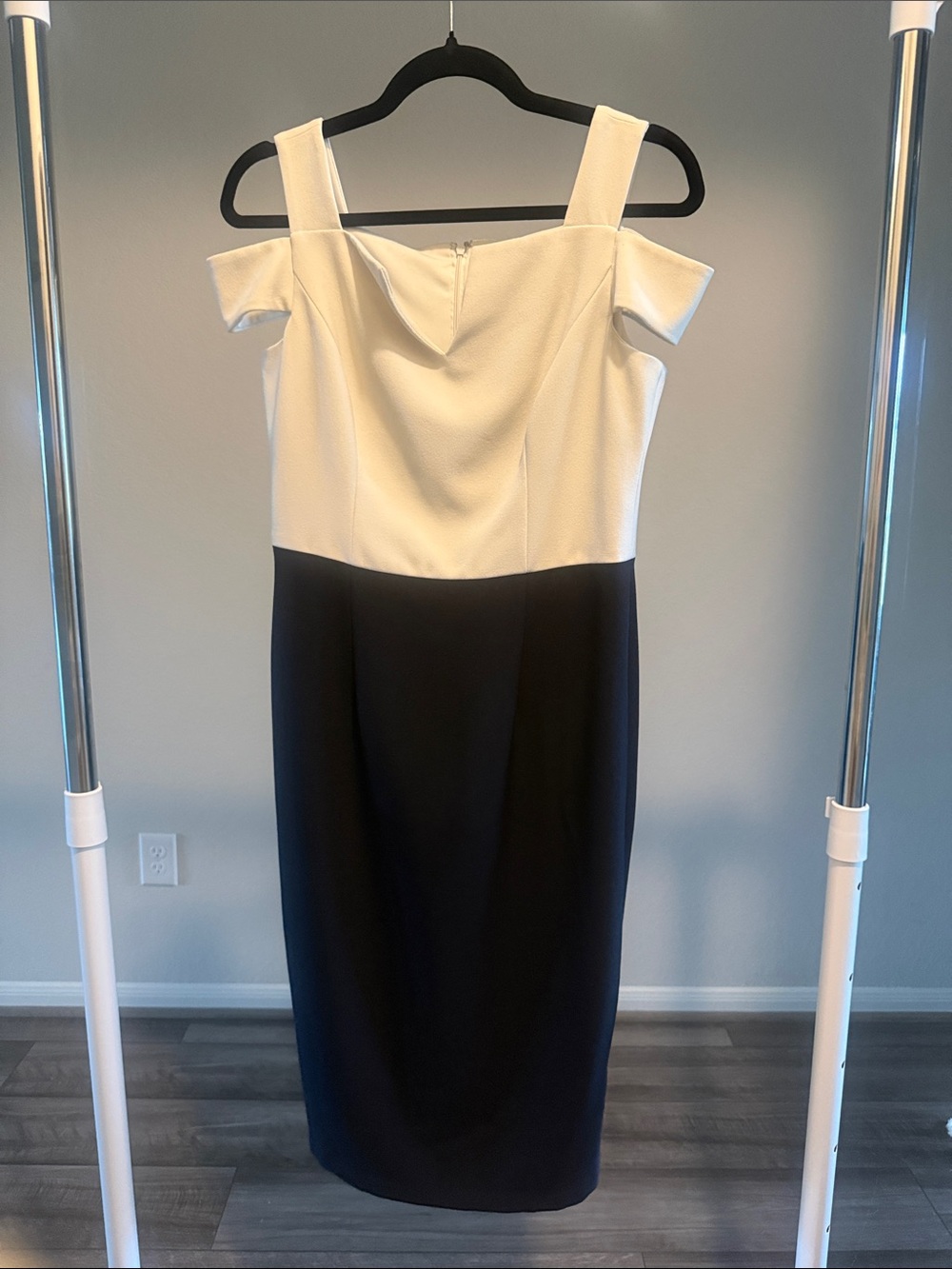 Maggy London White and Black Cold-Shoulder Midi Dress